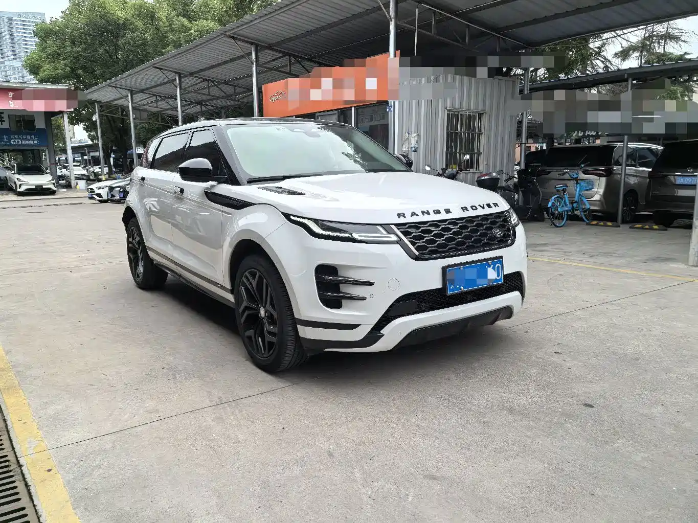 صورة 3 - Land Rover Range Rover Evoque