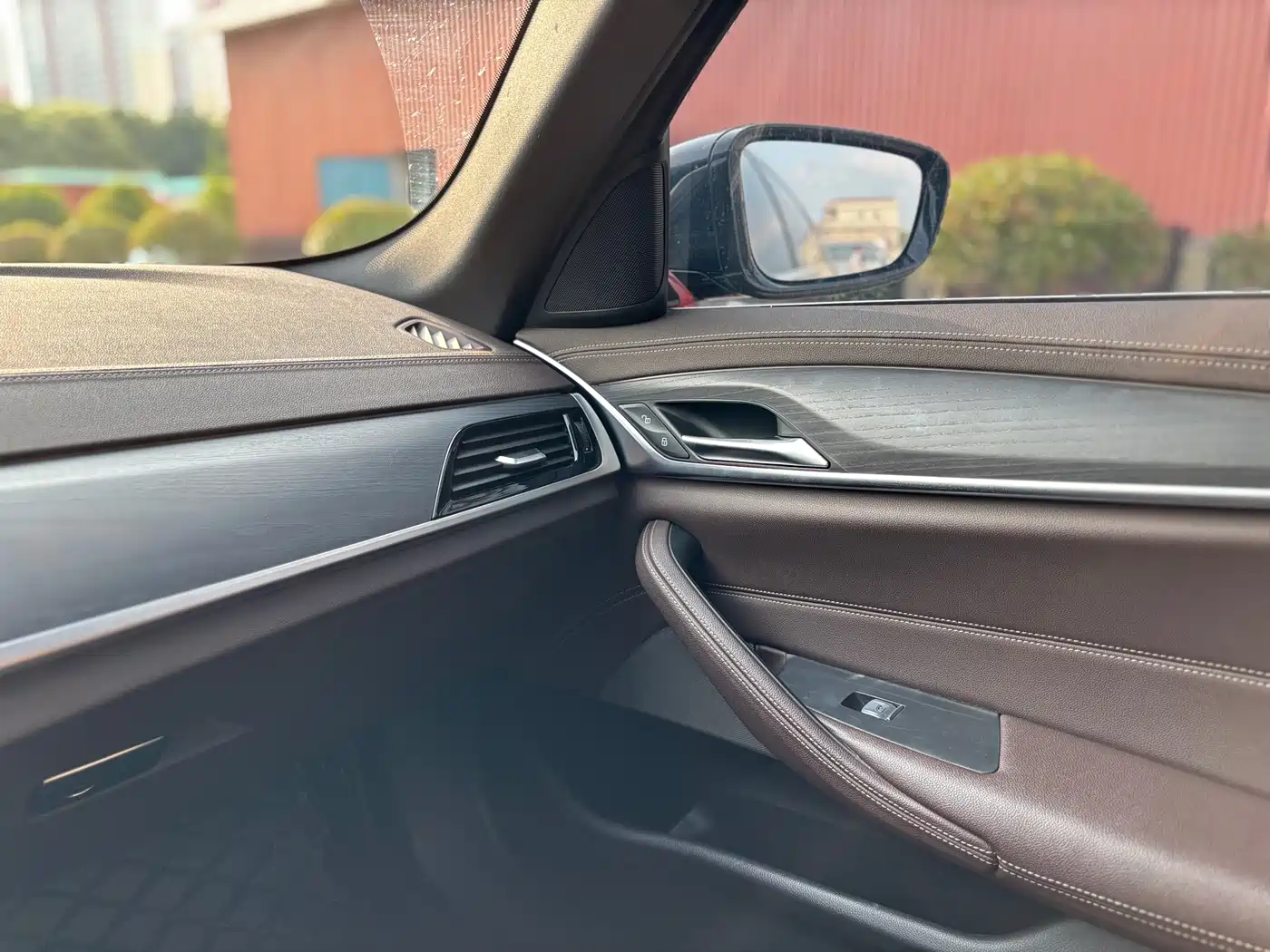 BMW 5 Series 2022 530Li Executive M Sport Package фото 17