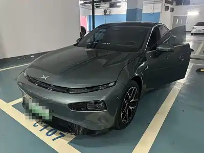 Xpeng P7