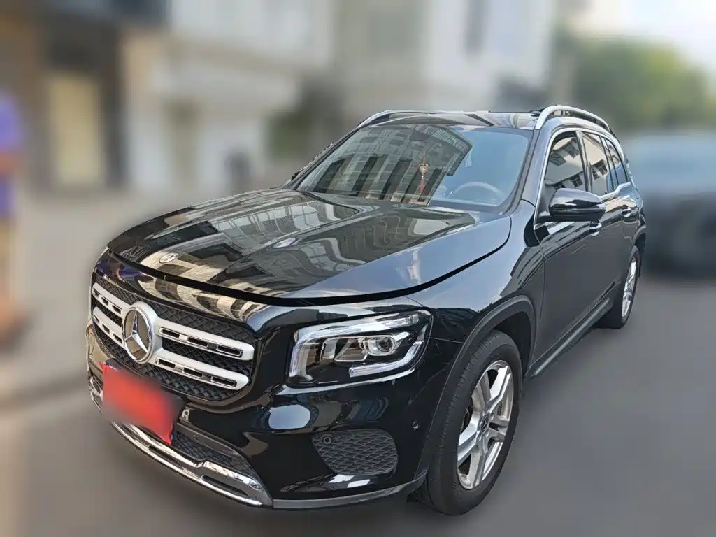Photo 1 - Mercedes-Benz GLB