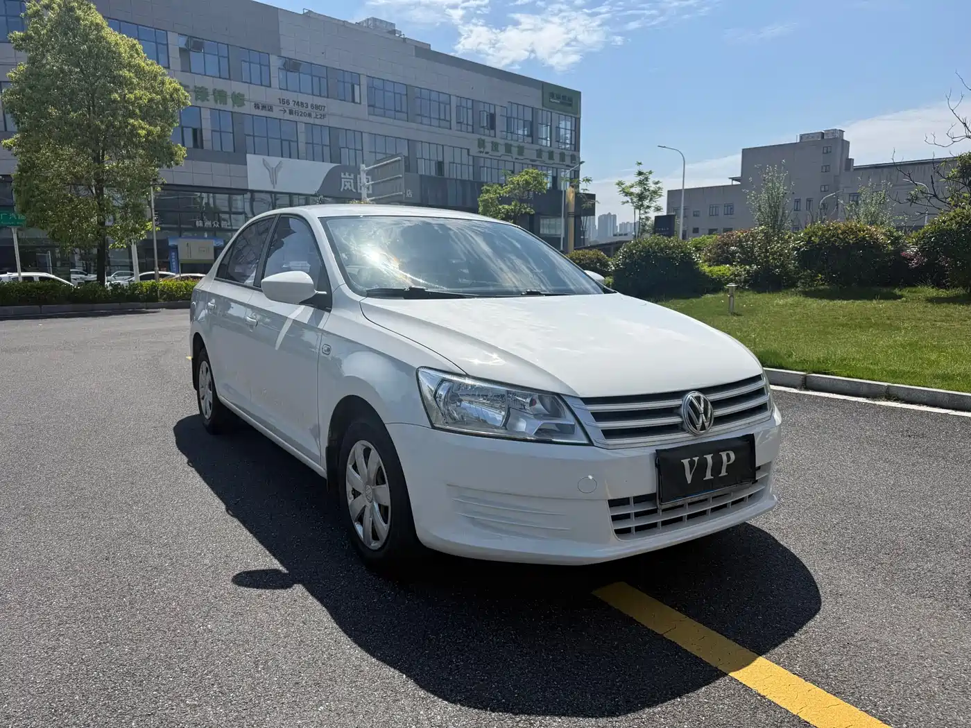 Volkswagen Santana 2015 1.6L Manual Trend Edition фото 3