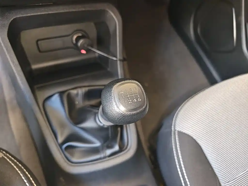 Wuling Motors Wuling Hongguang 2022 2021 1.5L S Basic LAR