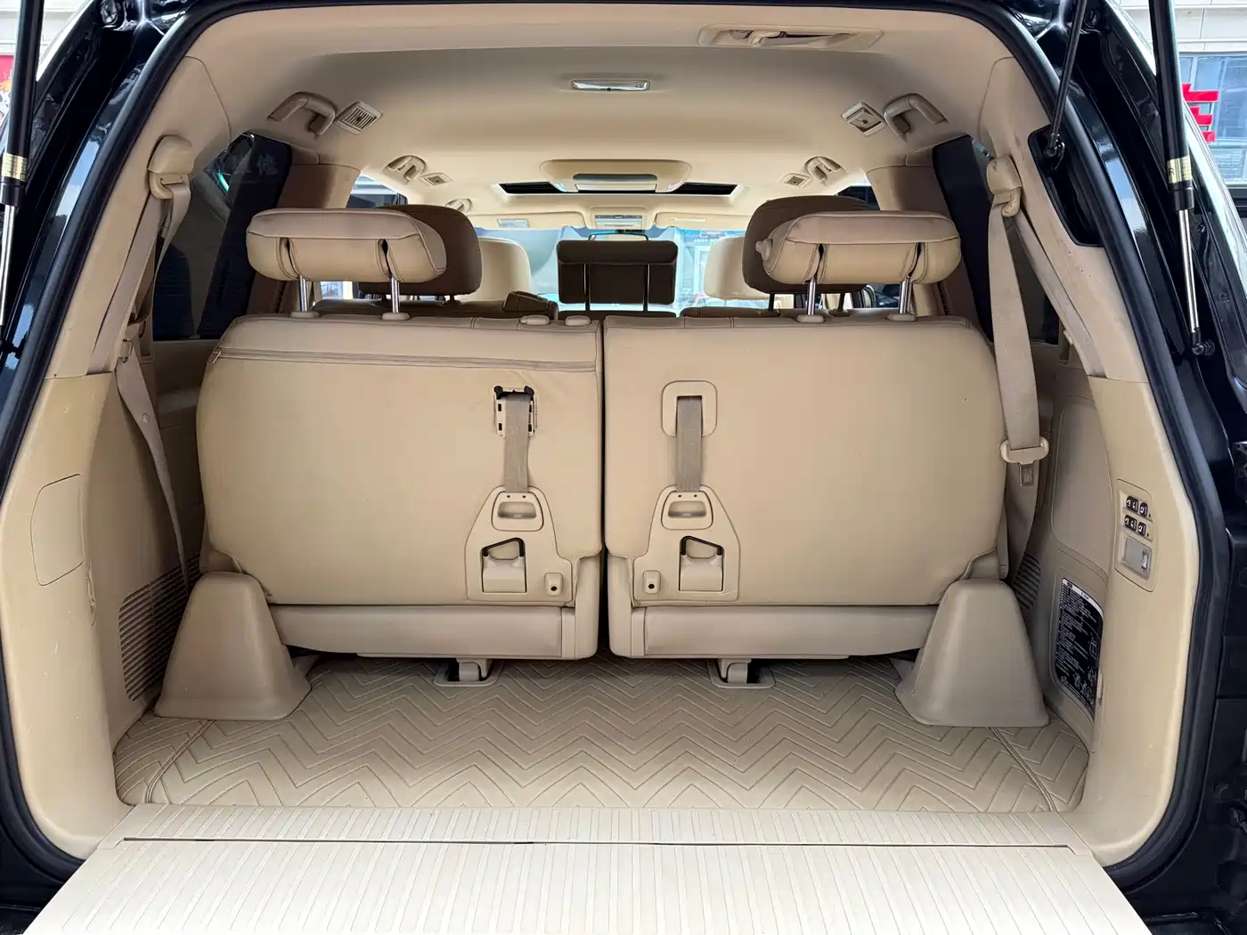 Lexus LX 2010 2009 570