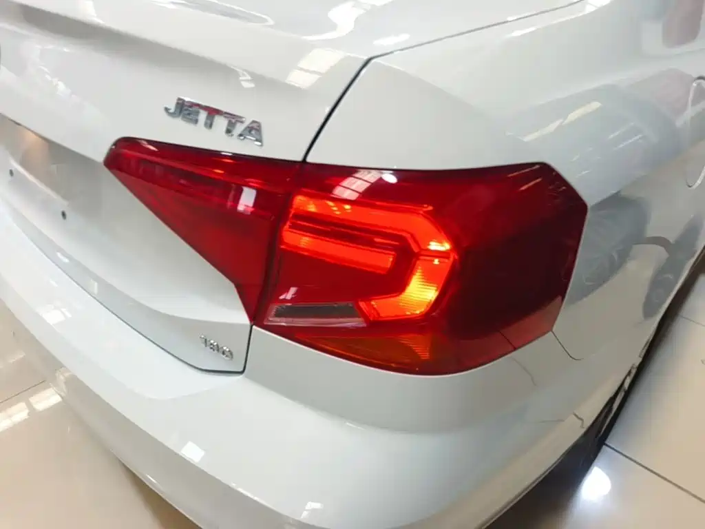 Volkswagen Jetta 2019 2019 Dream Edition 1.5L Auto Fashion