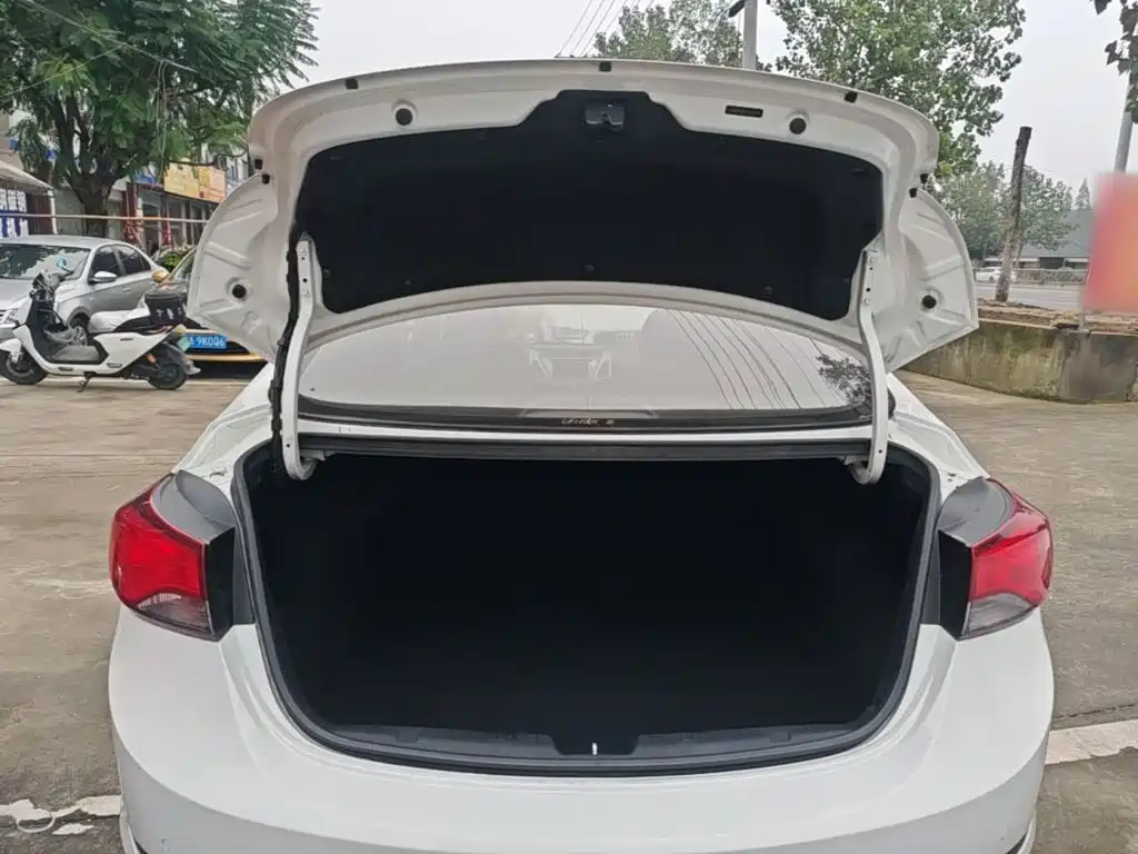 Hyundai Langdong 2017 2016 1.6L Automatic Smart Edition