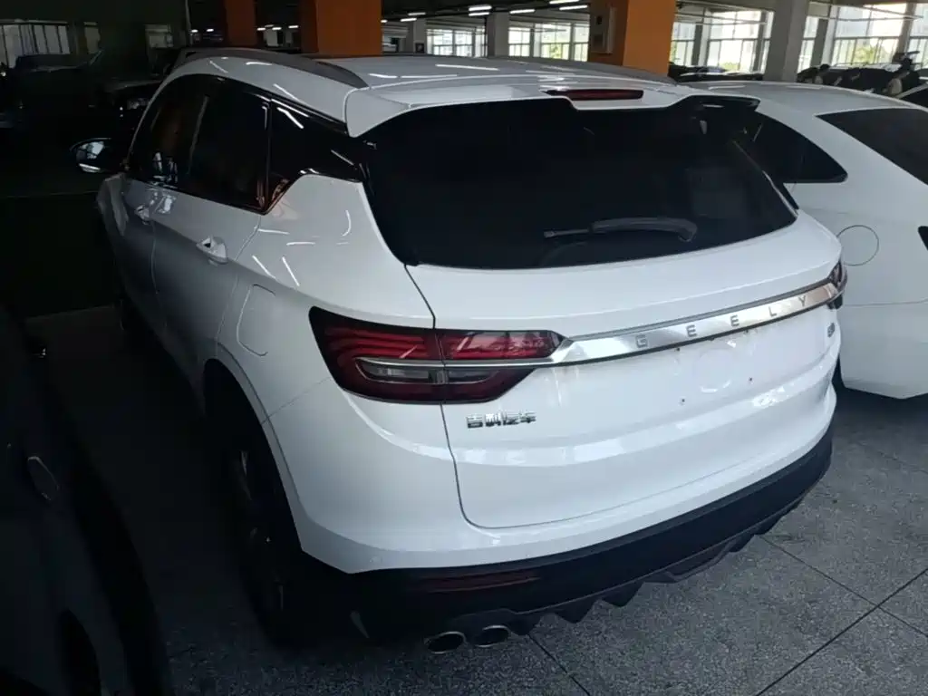 Photo 5 - Geely Coolray