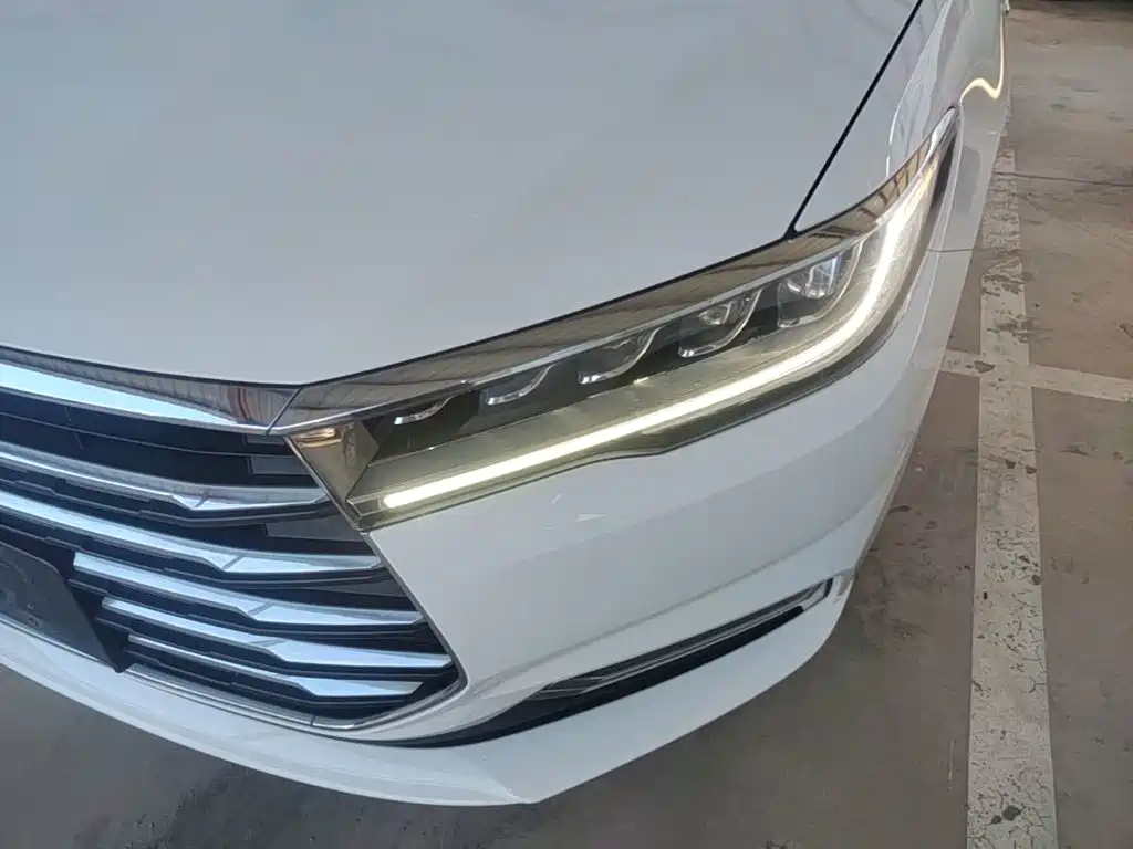 BYD Qin 2020 2019 1.5L Automatic Luxury Edition