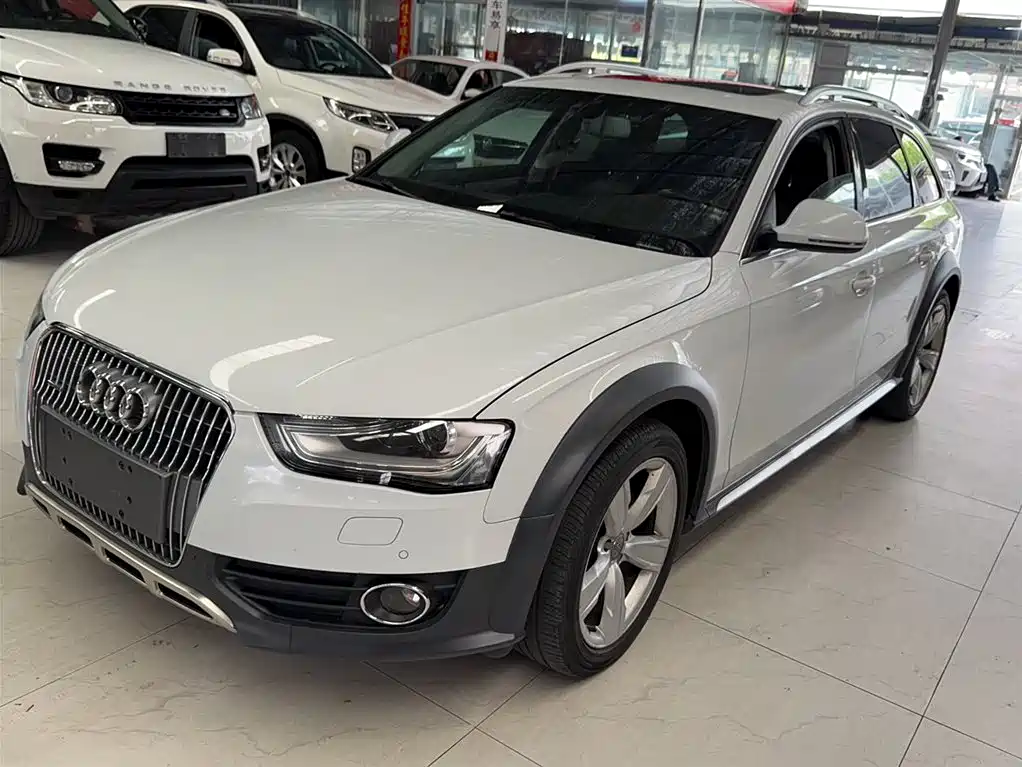 Audi A4 (Import) 2014 40 TFSI allroad quattro plus фото 2