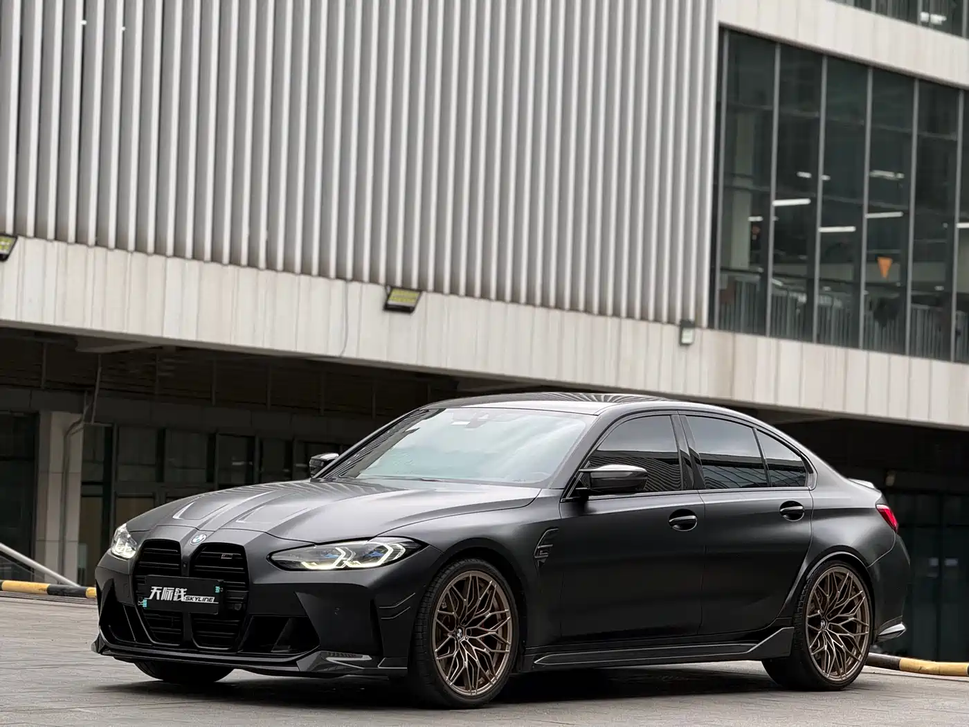 BMW M3 2024 M3 Sedan M xDrive Competition фото 5