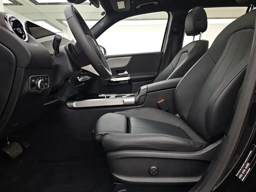 Mercedes-Benz GLB 2024 Facelift GLB 200 Dynamic фото 8