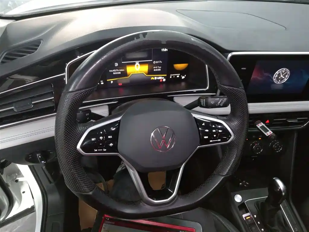 Volkswagen Tiguan L 2023 330TSI Auto 2WD Comfort Edition фото 8