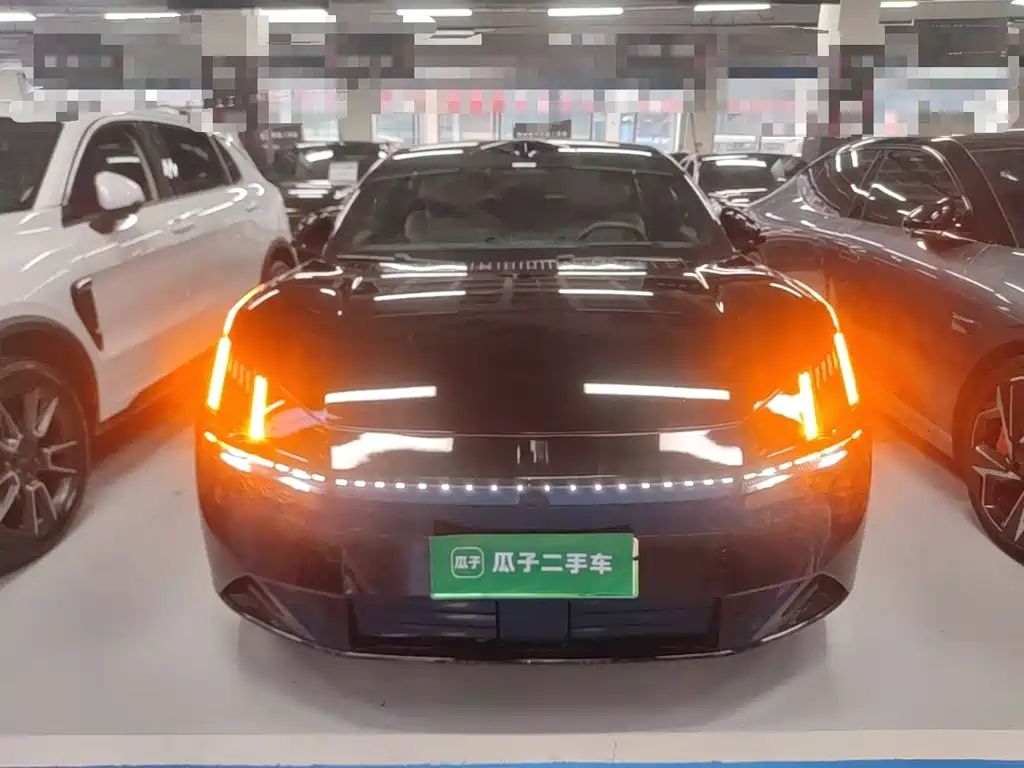 Photo 3 - Lynk & Co Z10