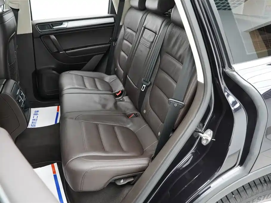 Volkswagen Touareg 2017 3.0TSI Explorer Edition фото 18