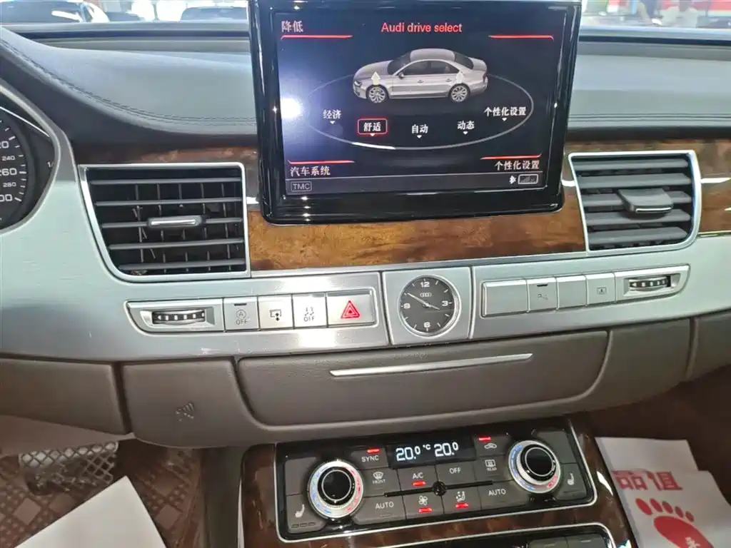 Audi A8 2016 A8L 45 TFSI quattro Comfort фото 13