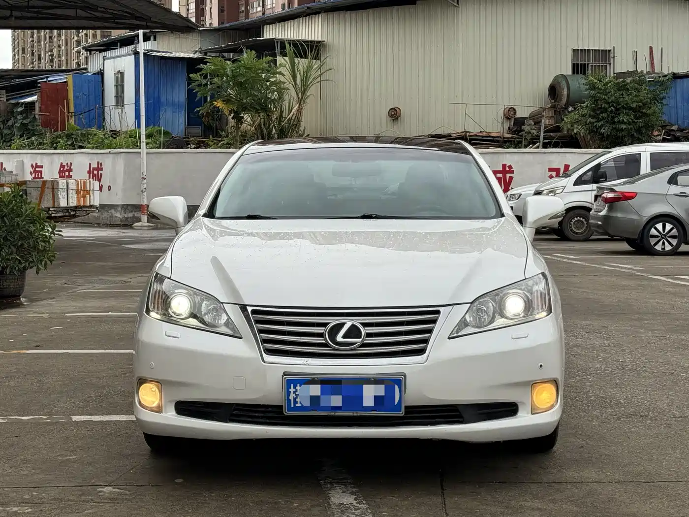 Lexus ES 2012 240 Special Limited Edition фото 2