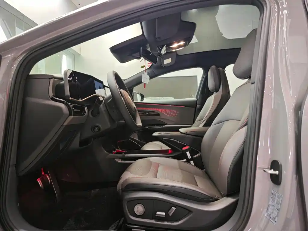 Hongqi EH7 2025 2025 640 AWD Smart Selection Edition