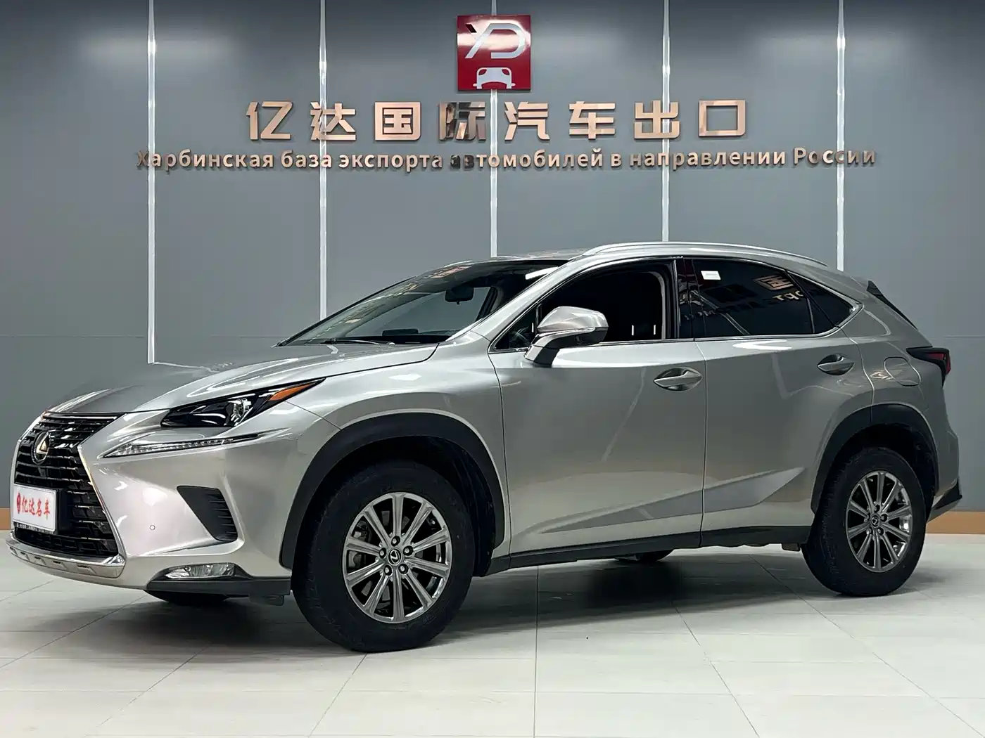 LEXUS NX