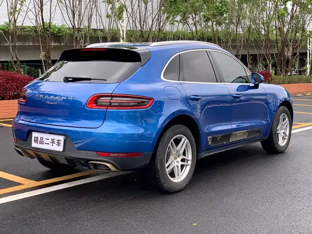 Porsche Macan 2017 Macan 2.0T — фото 4