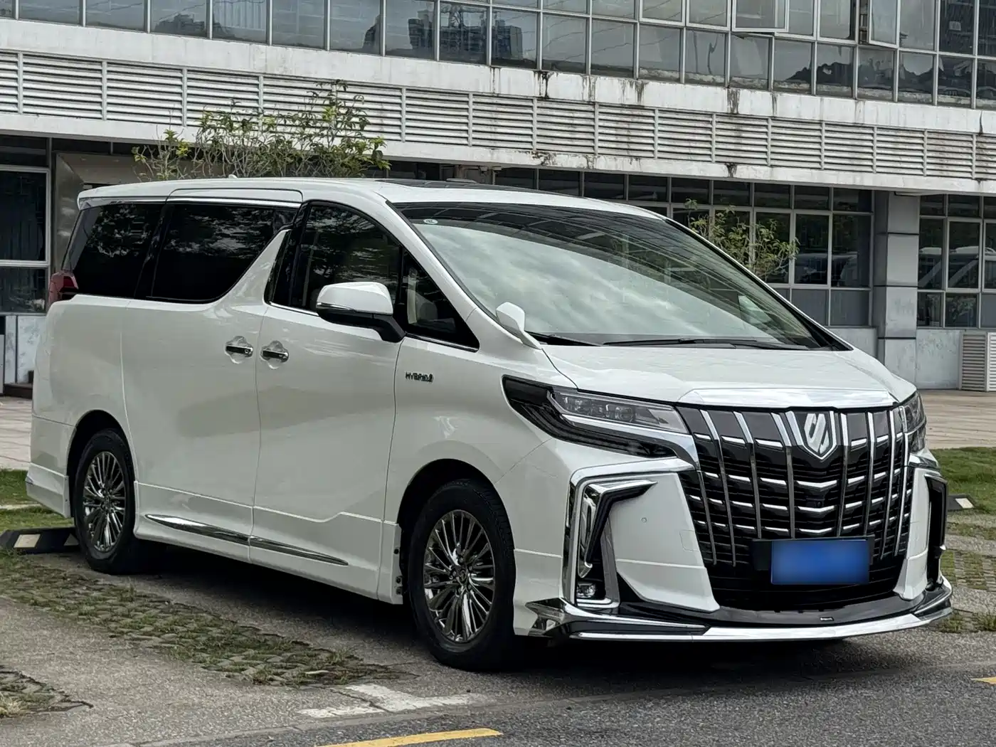 Toyota Alphard 2020 Hybrid 2.5L Luxury Edition