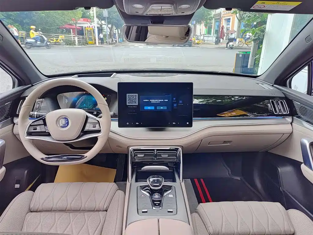 BYD Tang New Energy 2024 Model DM-i Glory Edition 112KM Flagship Type фото 10