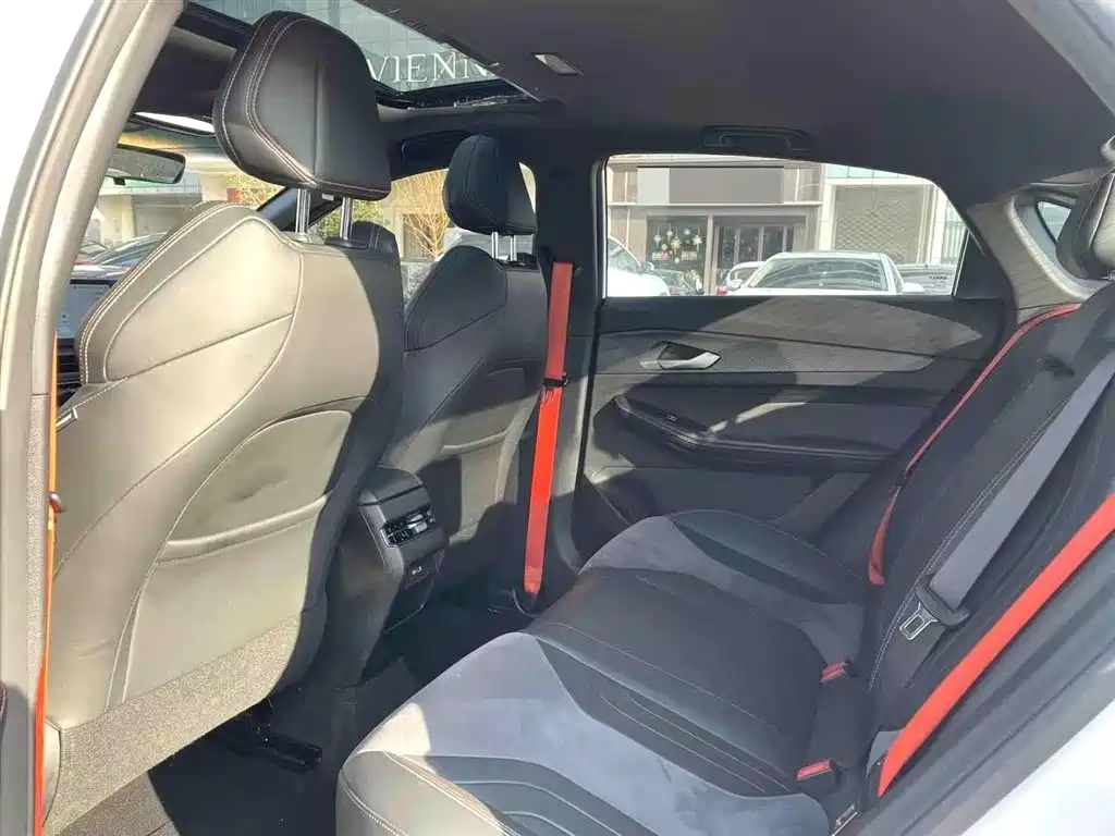 GEELY AUTOMOBILE BINRUI