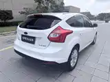 Photo 8 - Ford Focus