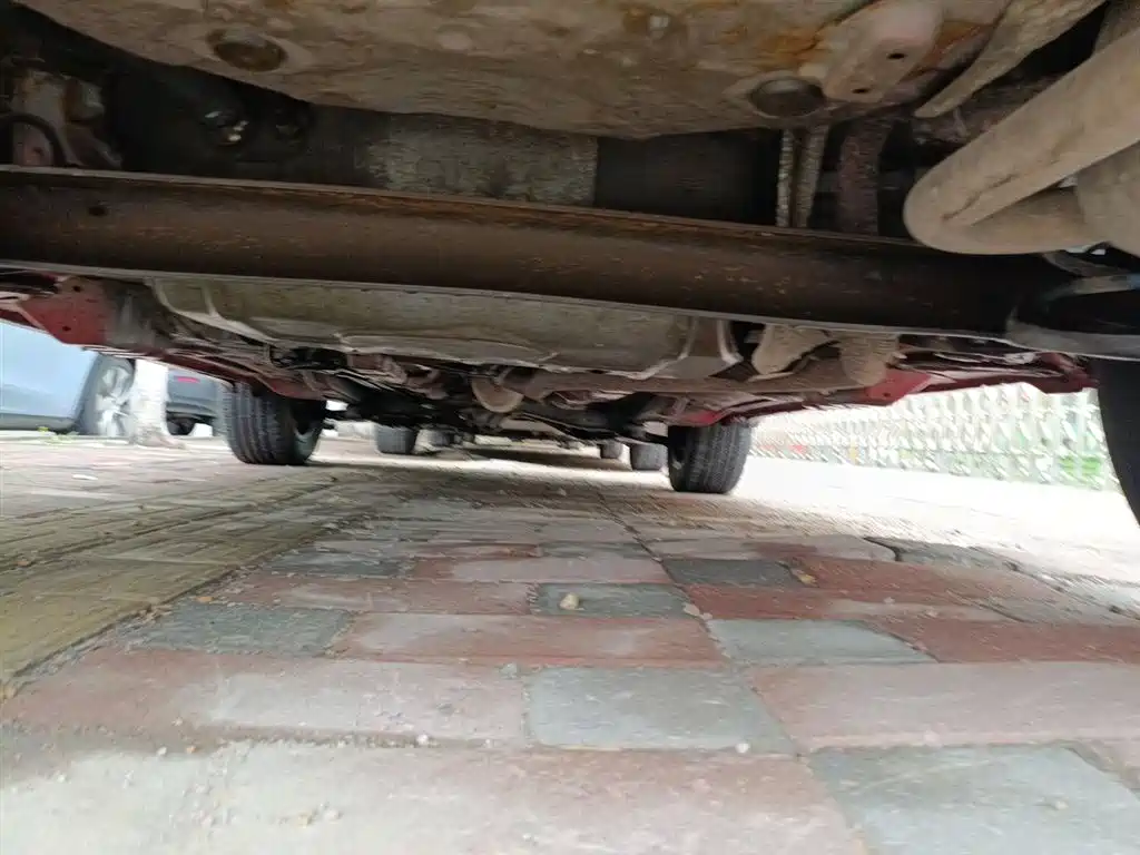 Haval H1 2015 1.5L AMT Urban фото 25