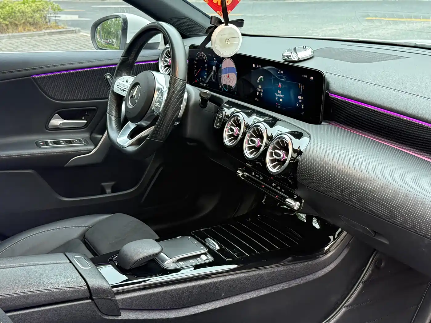 Mercedes-Benz A-Class 2021 A 200 L Sport Sedan Fashion Edition фото 18