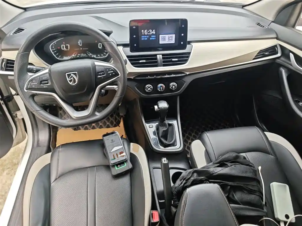 Baojun 360 2019 2019 1.5L CVT Elite (China VI)