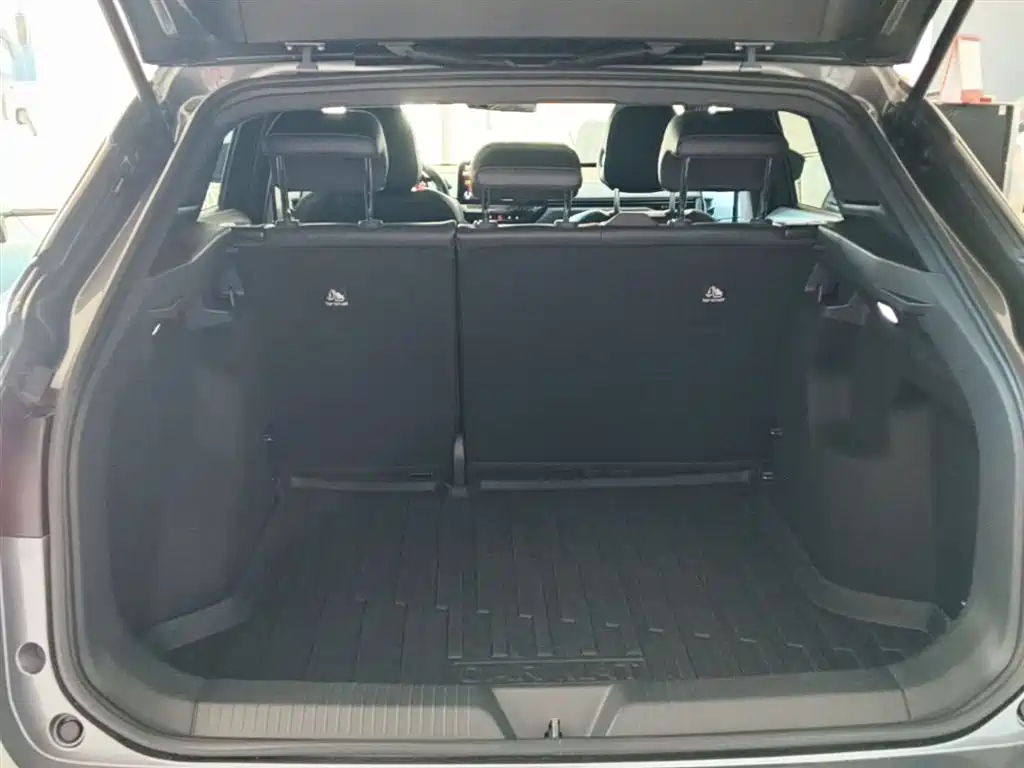 Volkswagen ID.4 X 2023 Upgraded Pure Long Range Edition фото 19