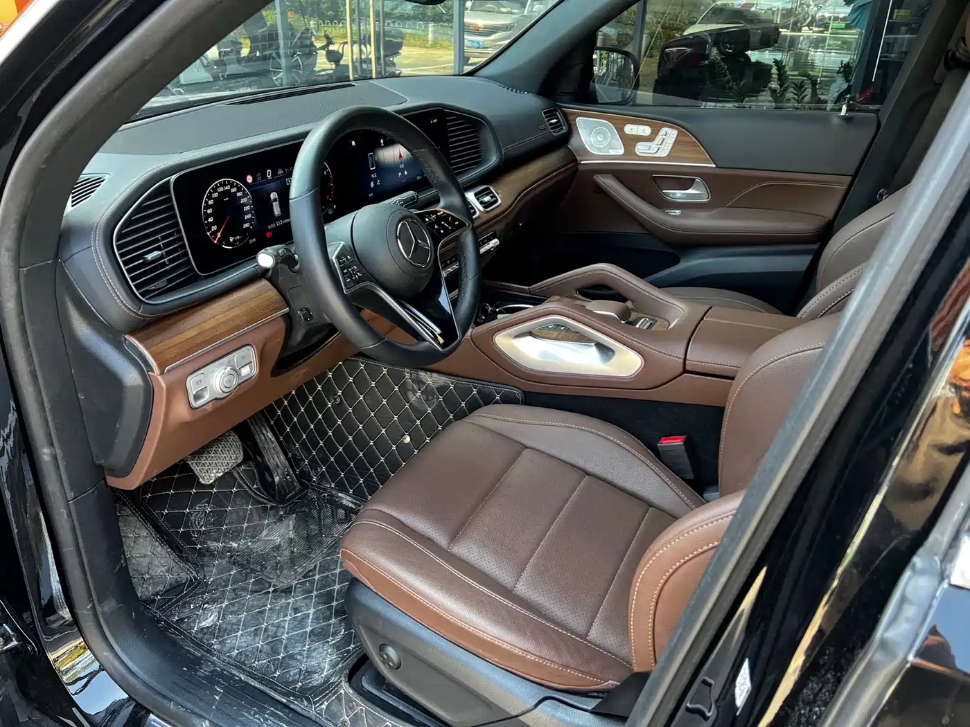 Mercedes-Benz GLE 2024 GLE 450 4MATIC Fashion фото 4