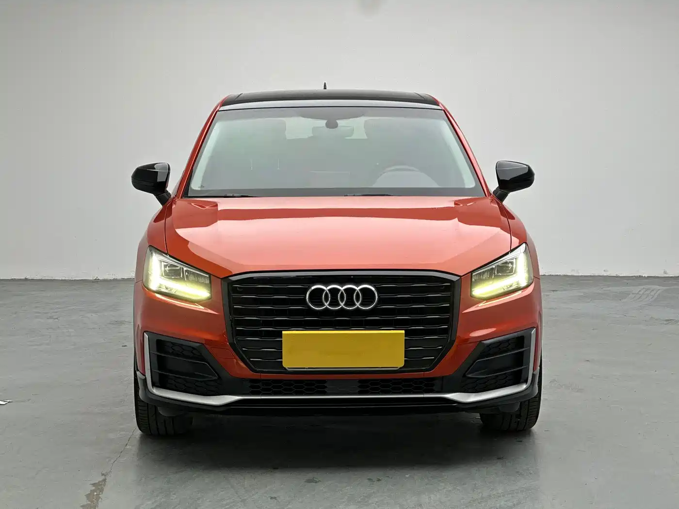 Audi Q2L 2018 35 TFSI Launch Exclusive Edition China VI фото 2