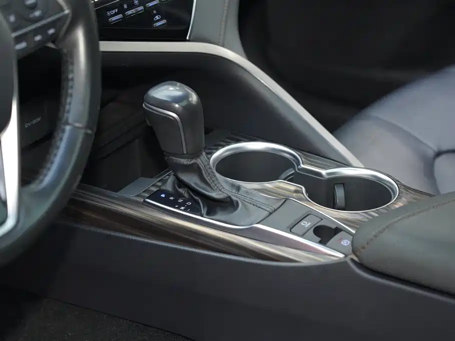 Toyota Camry 2019 2.0G Luxury Edition China VI фото 12