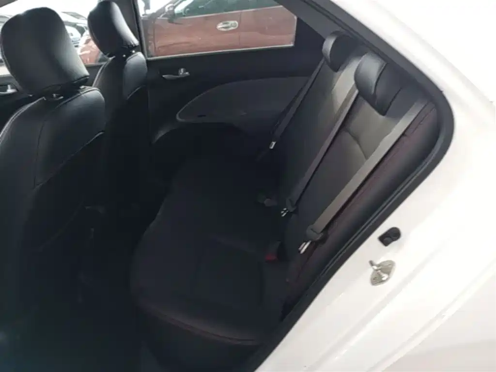Kia Huan Chi 2017 1.4L Manual Smart Fashion фото 17