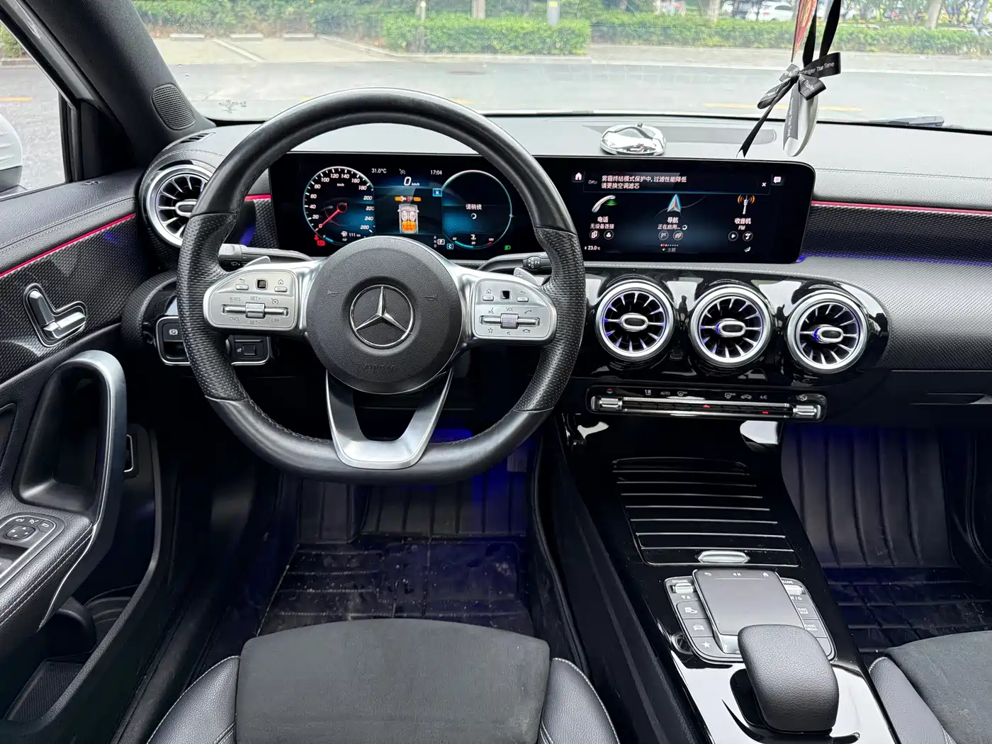 Mercedes-Benz A-Class 2021 A 200 L Sport Sedan Fashion Edition фото 13