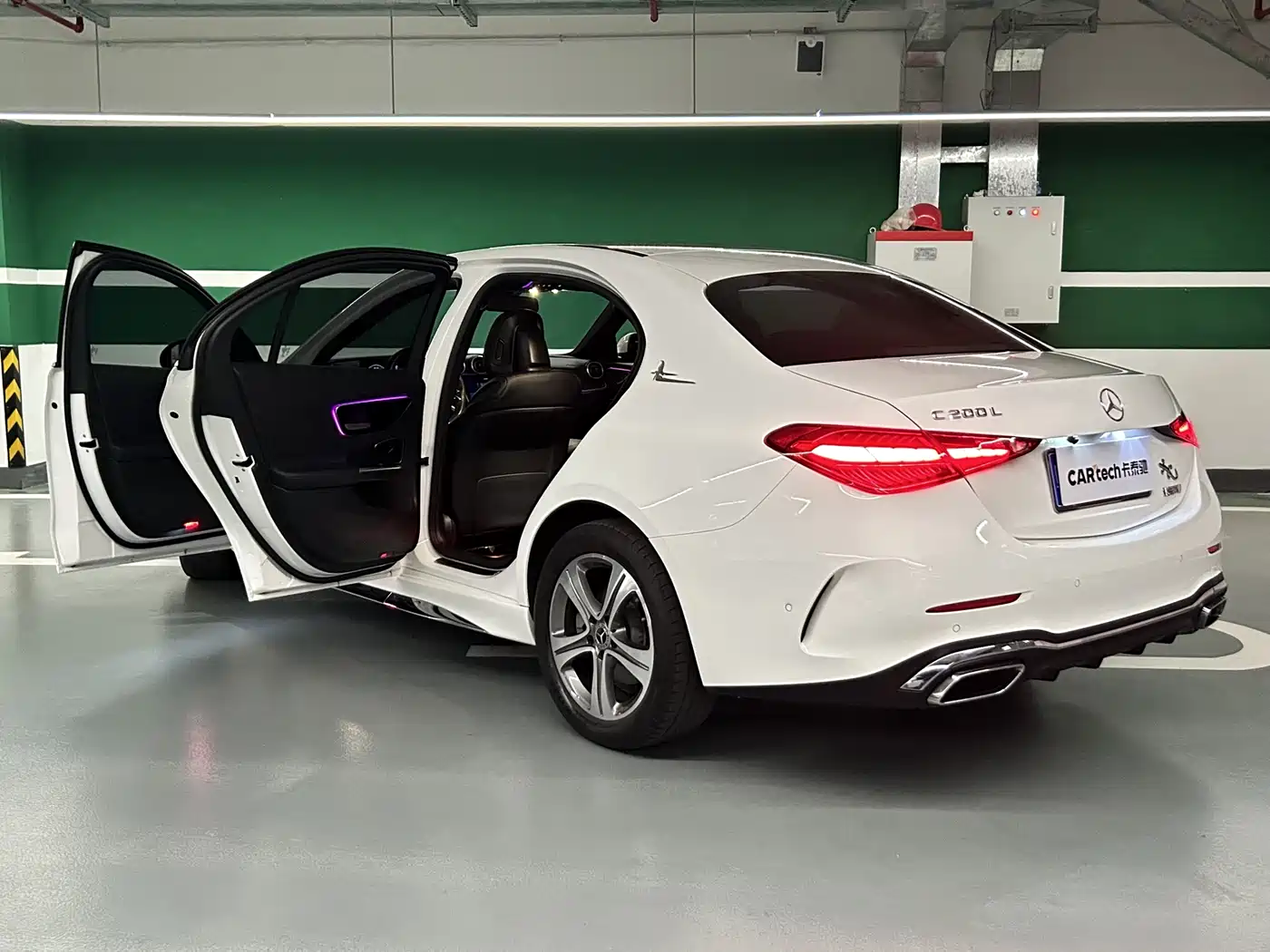 MERCEDES-BENZ C CLASS