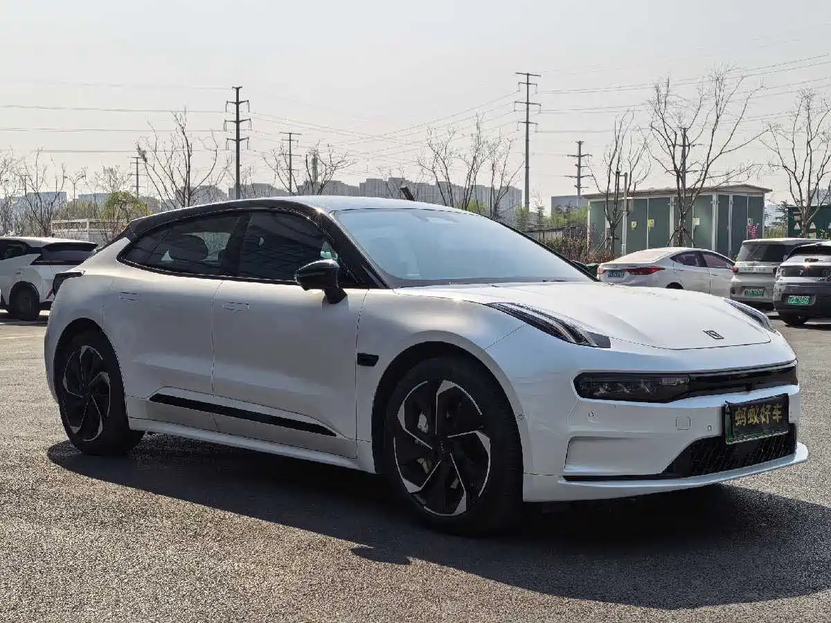 ZEEKR EXTREME KRYPTON 001