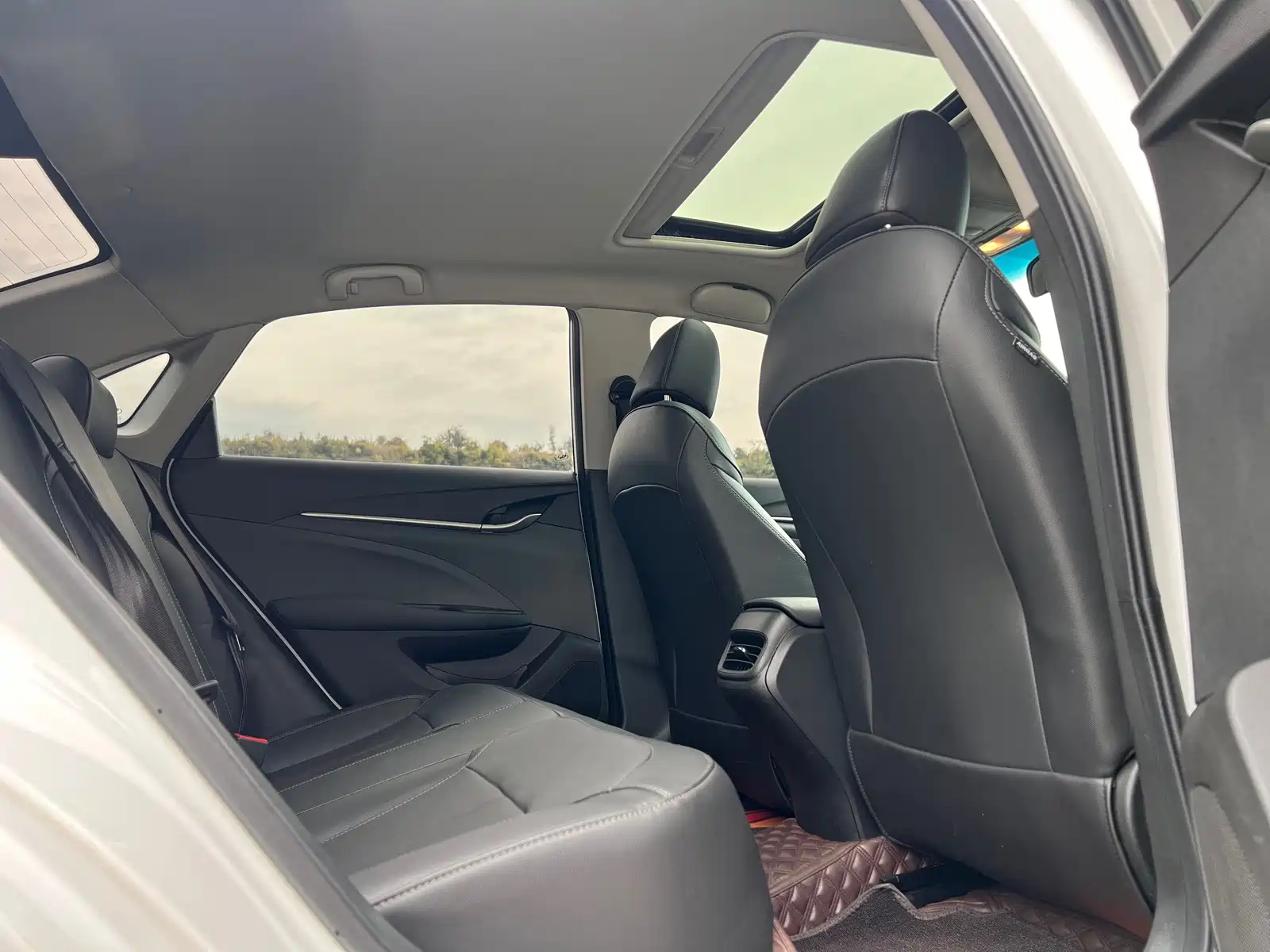 Фото 13 - Buick Excelle