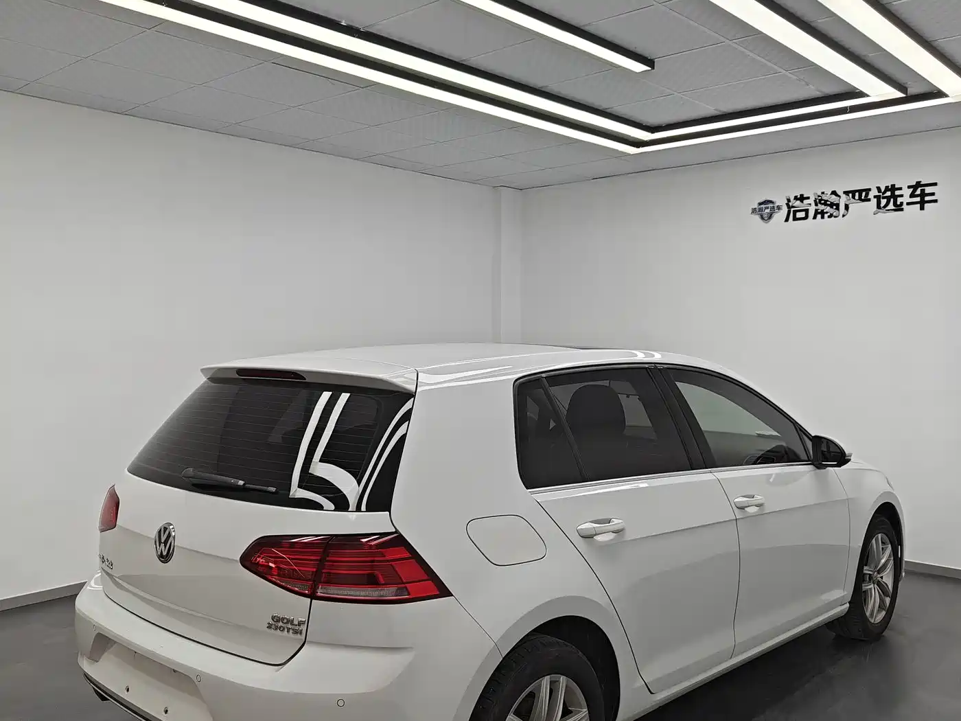Volkswagen Golf 2018 230TSI Automatic Comfort фото 6
