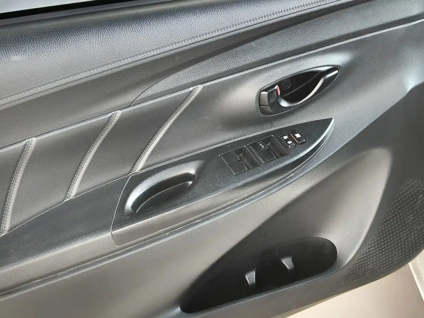Toyota Yaris, миниатюра 13