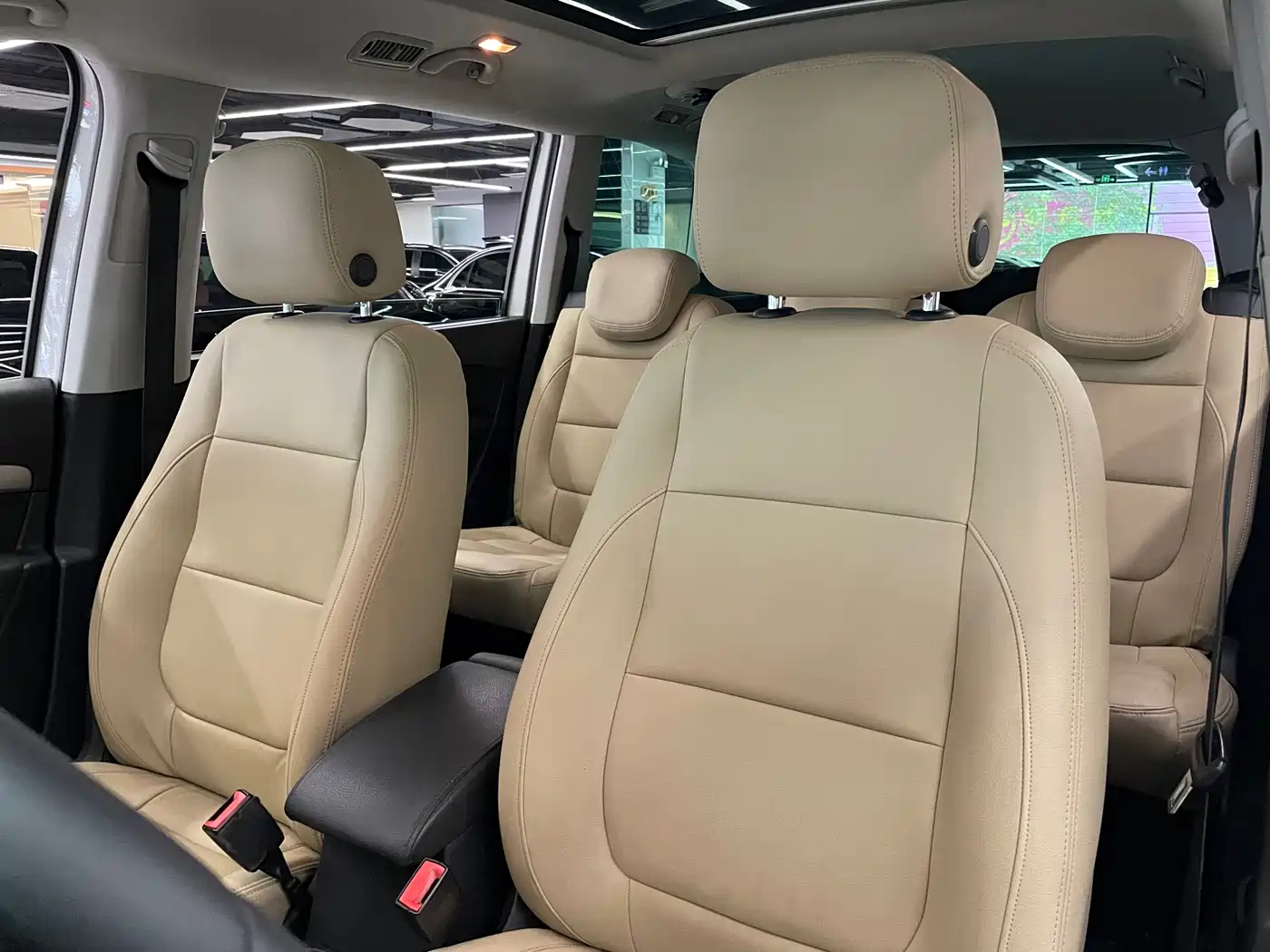 Volkswagen Sharan 2013 1.8TSI Standard фото 19