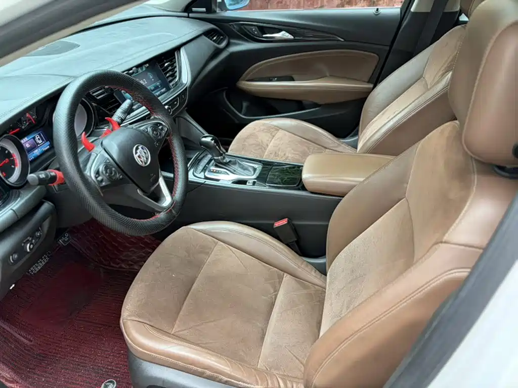 Фото 23 - Buick Regal