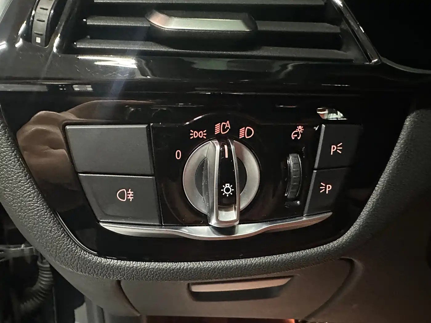 BMW 5 Series 2022 530Li Leading M Sport Package фото 12