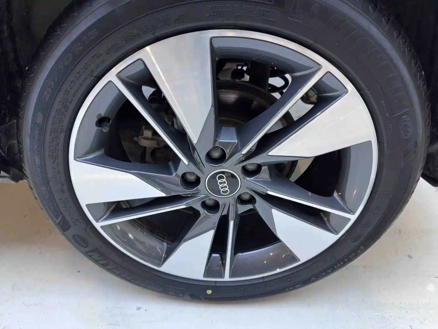 Audi Q2L 2022 35 TFSI Fashion Elegance фото 18