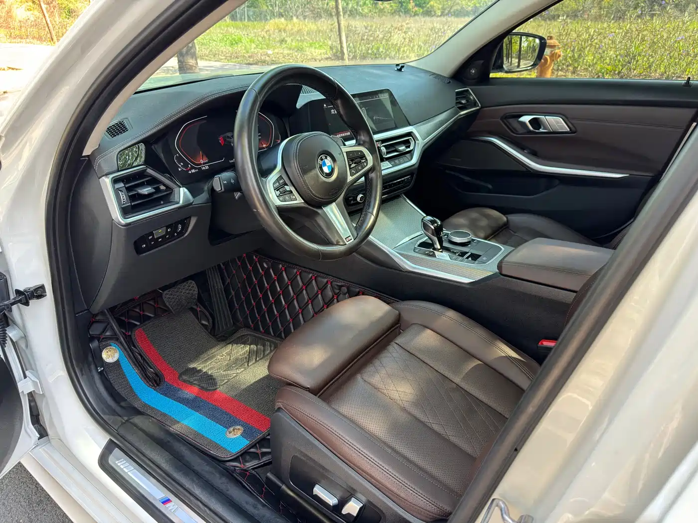 BMW 3 Series 2022 325Li M Sport Shadow Edition фото 5