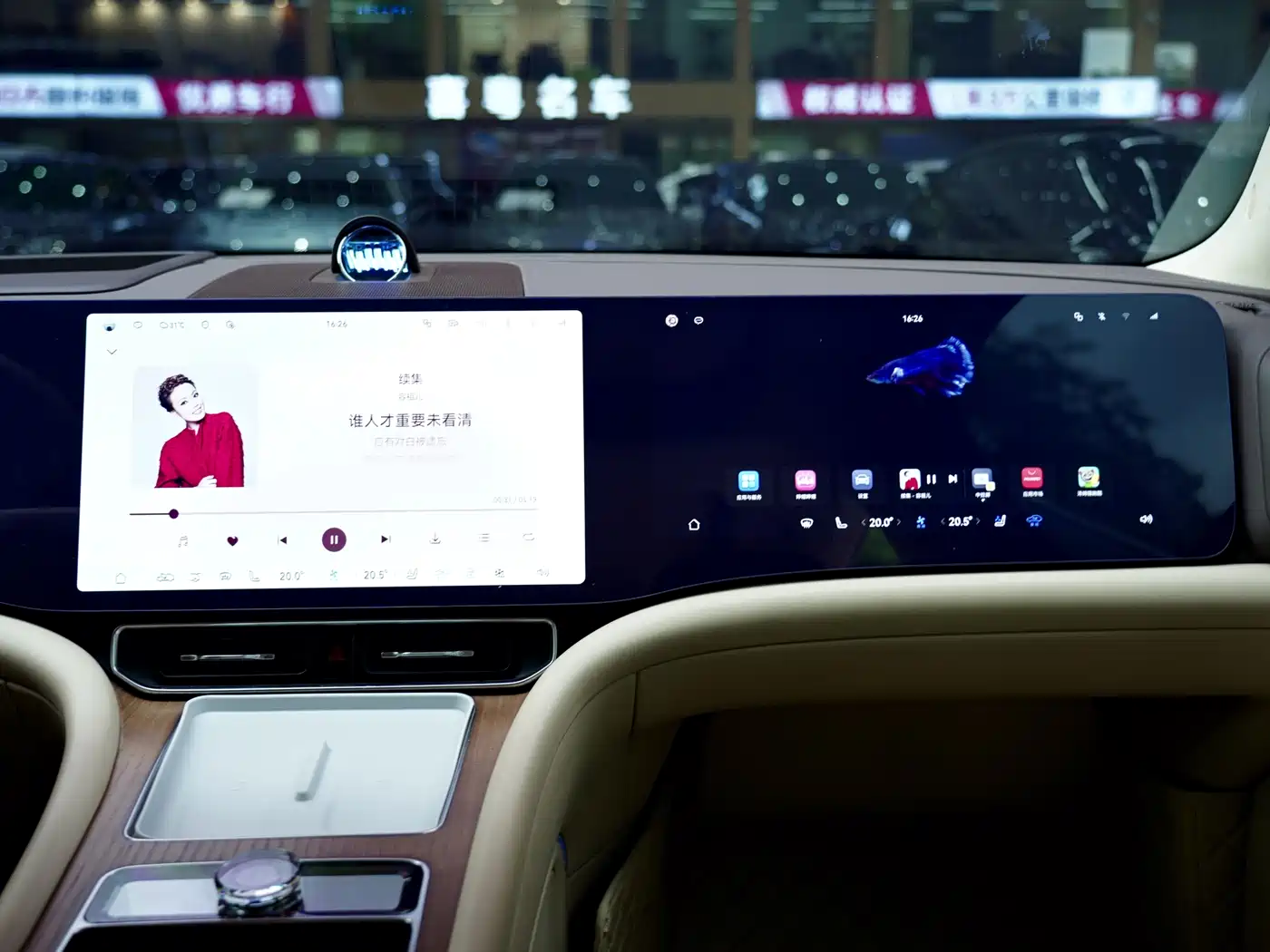 AITO Wenjie AITO M9 2024 Range Extender Max Edition 42kWh 6-seater фото 12