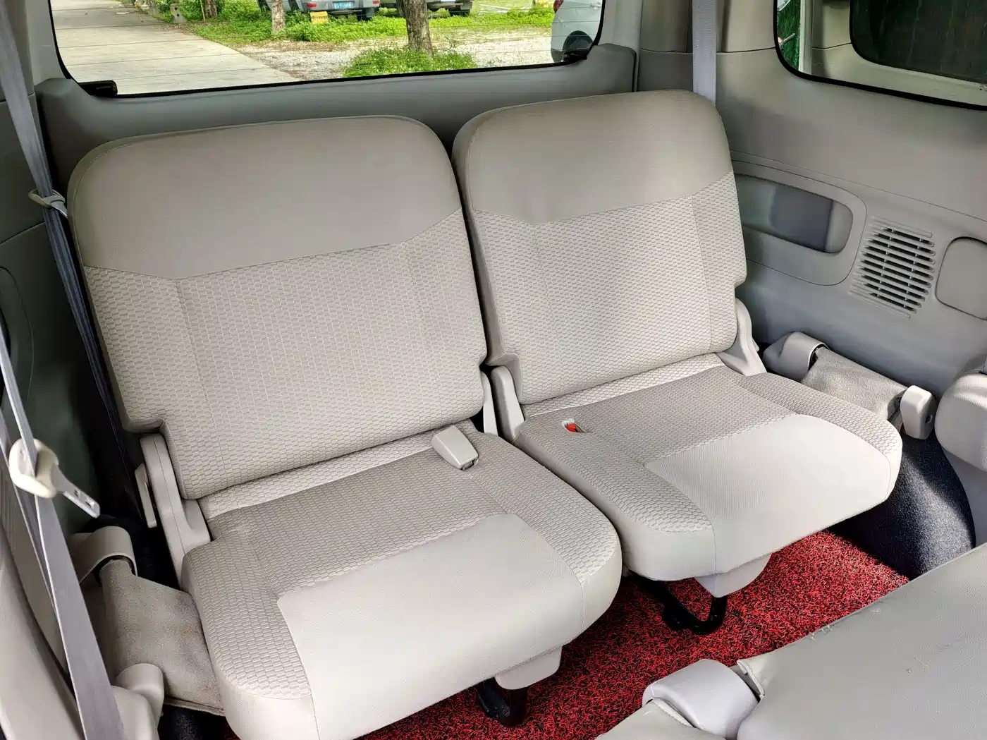 Nissan NV200 2016 2016 Facelift 1.6L CVT Luxury