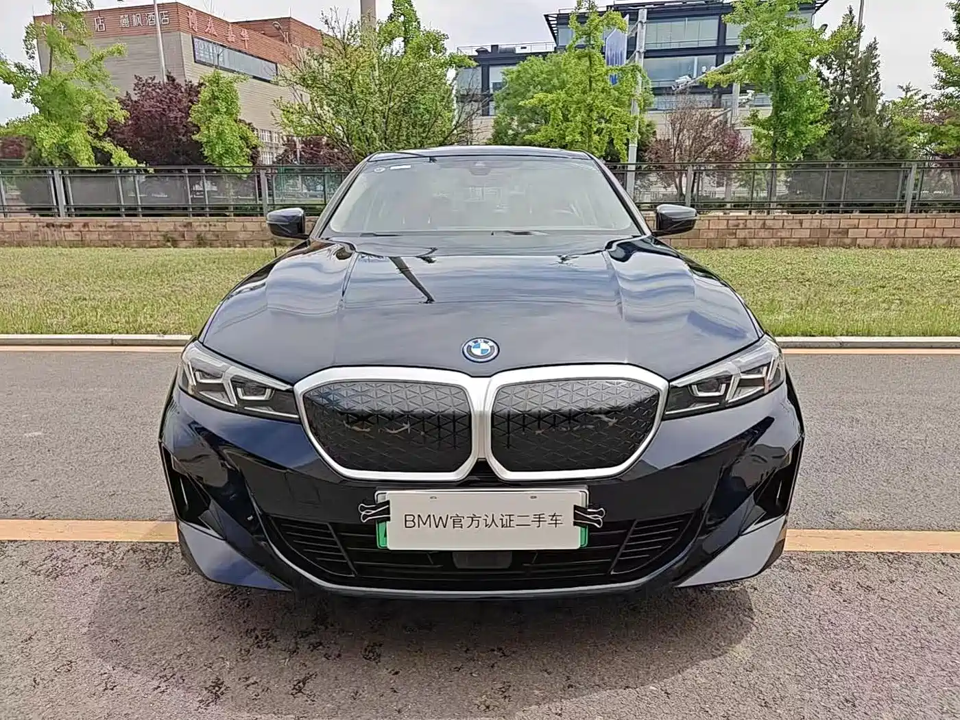 BMW i3 2025 eDrive 35 L фото 2