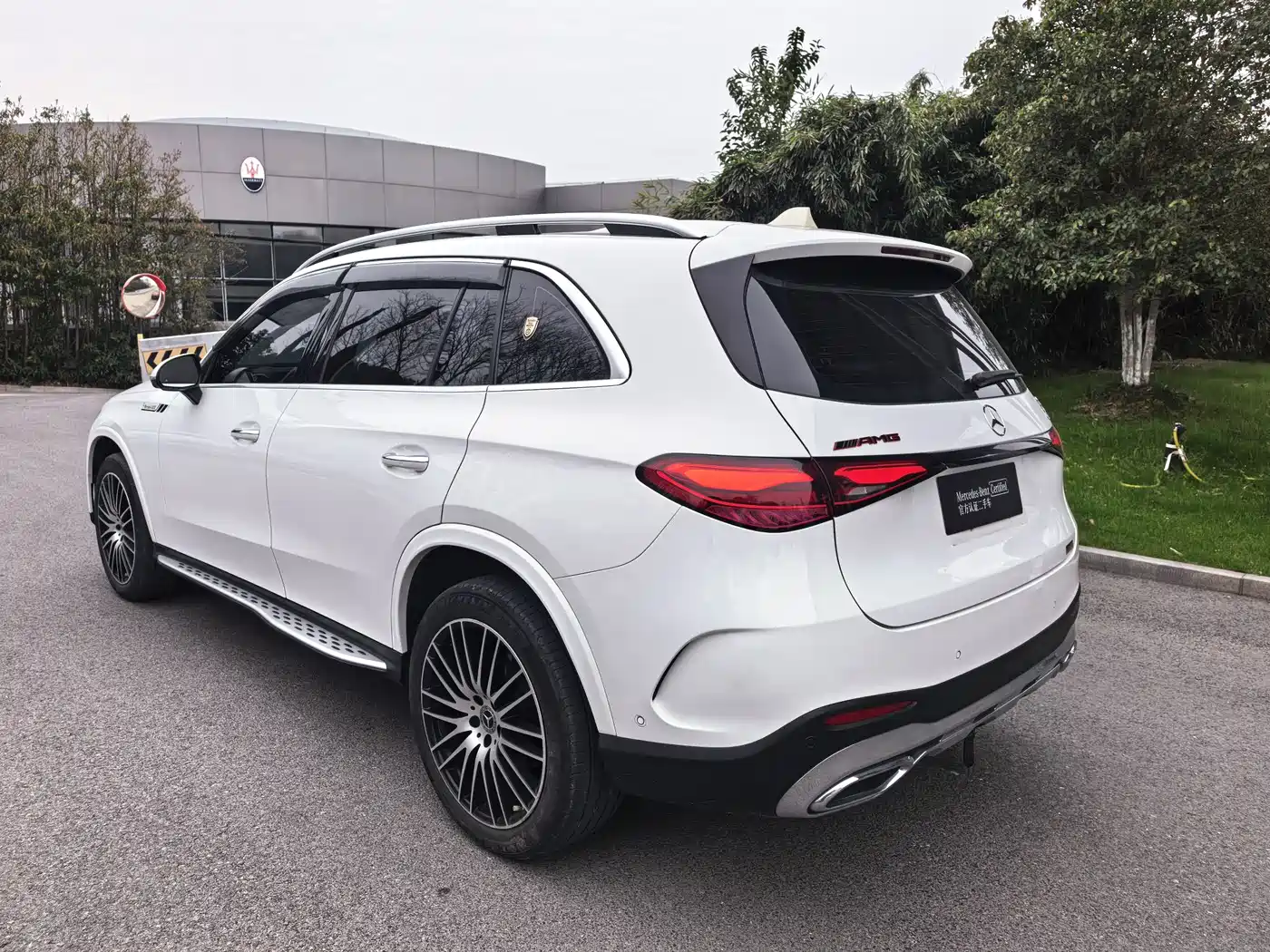 Mercedes-Benz GLC 2023 GLC 300 L 4MATIC Luxury 7-Seater фото 8