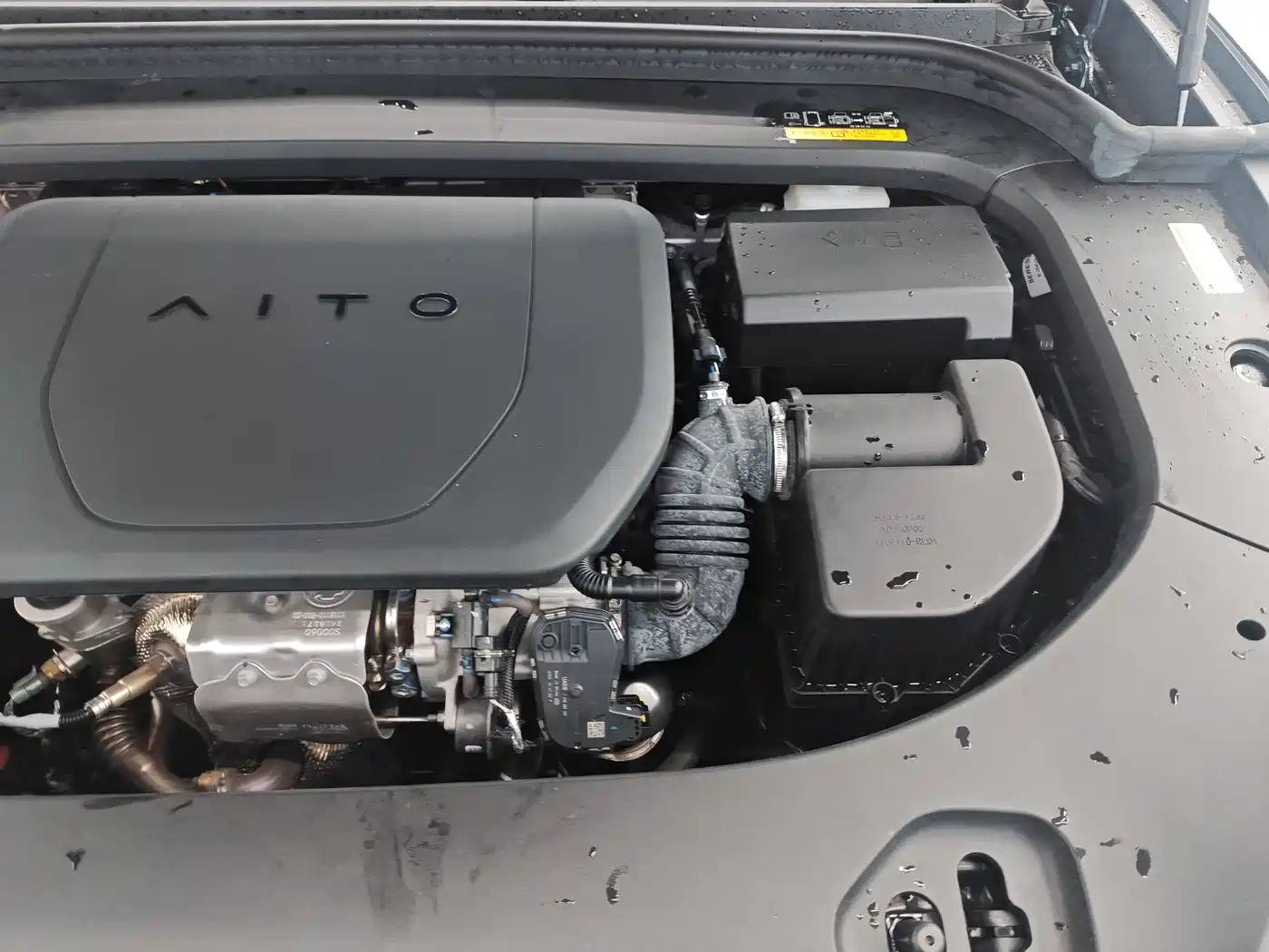 AITO Wenjie AITO M9 2024 Model Extended Range Ultra Edition 52kWh 5-Seater фото 30